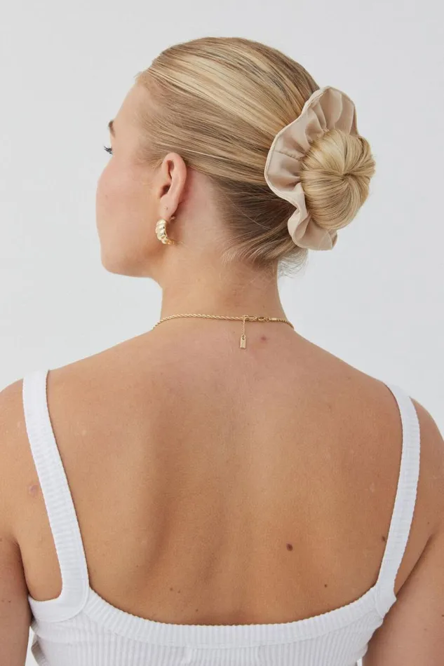 Accessories Supr Accessories Selena Scrunchie 2 Pack Blackbeige Accessories Supr Accessories Selena Scrunchie 2 Pack Blackbeige
