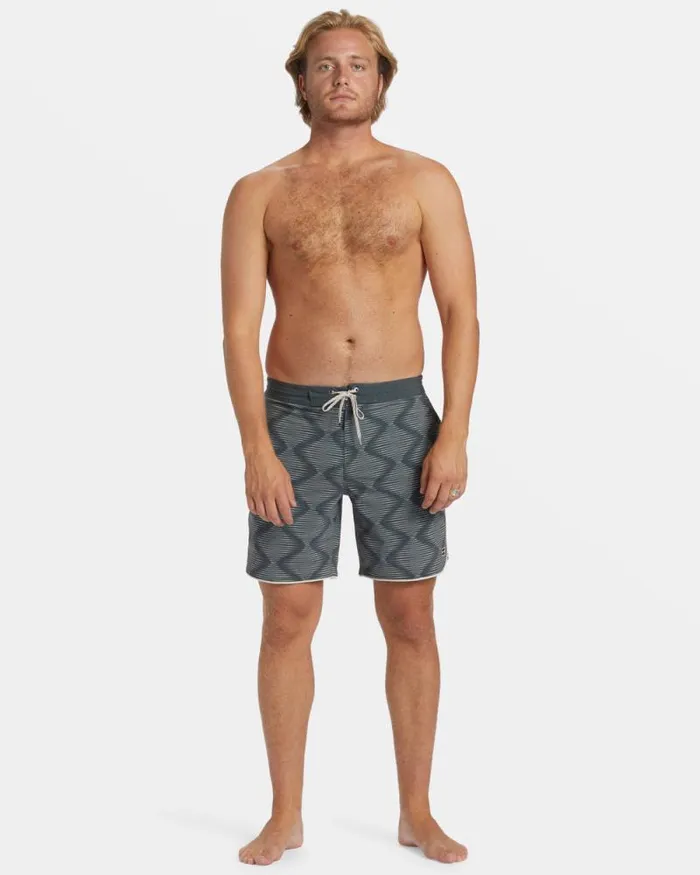 Billabong Lo Tide Boardshorts 73 Lo Tide 18034 Boardshorts Slate Green 8211 Men