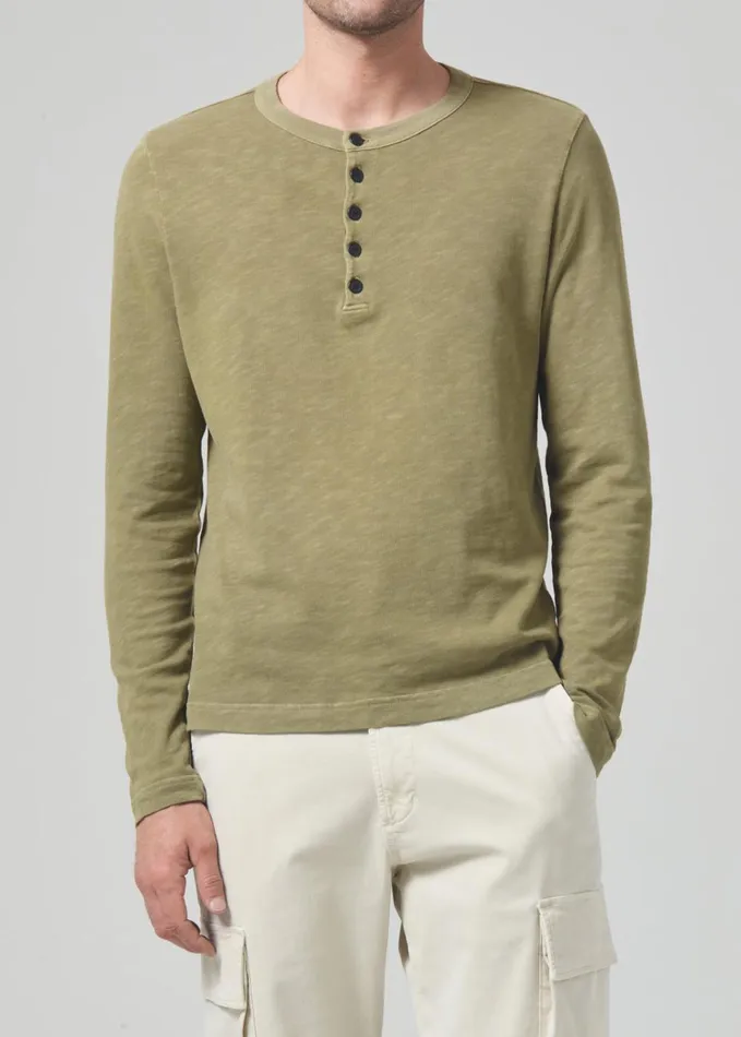 Citizens Of Humanity Classic Henley In Canape Men Shirts