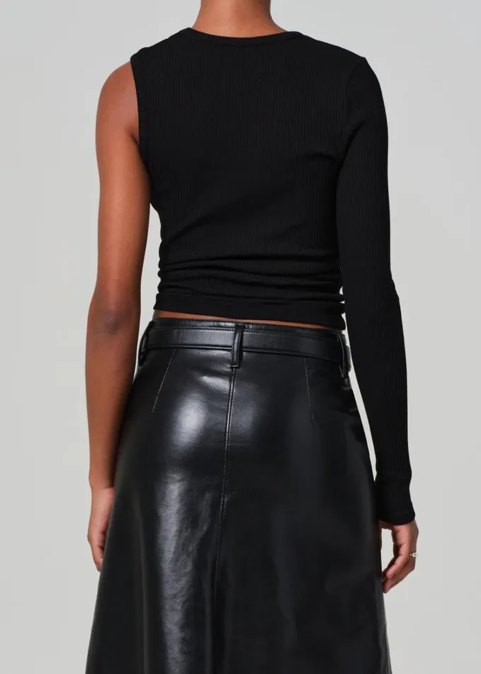 Citizens Of Humanity Fellina One Sleeve In Black Women Tops