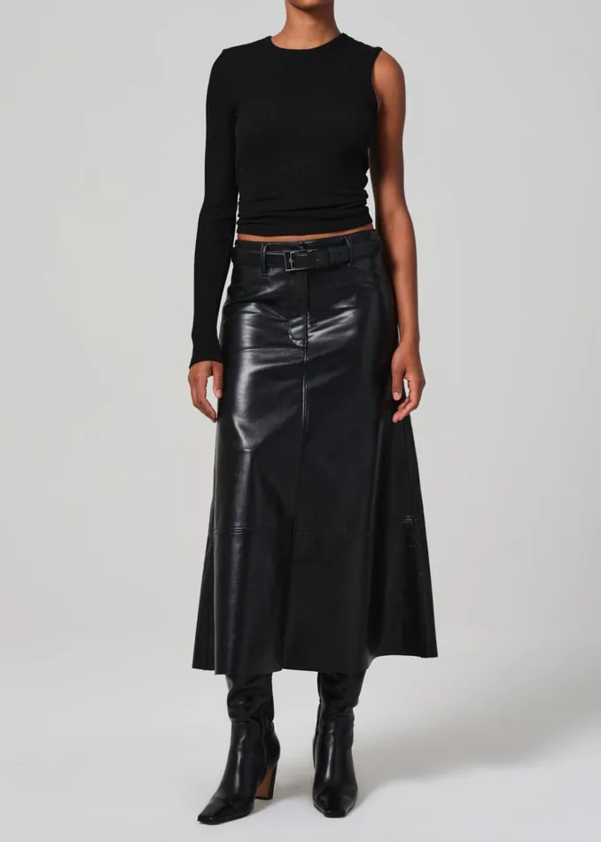 Citizens Of Humanity Fellina One Sleeve In Black Women Tops