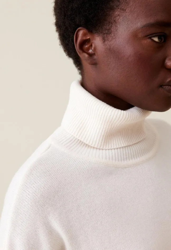 Claudie Pierlot 100 Cashmere Turtleneck Ecru Women Knitwear And Cardigans
