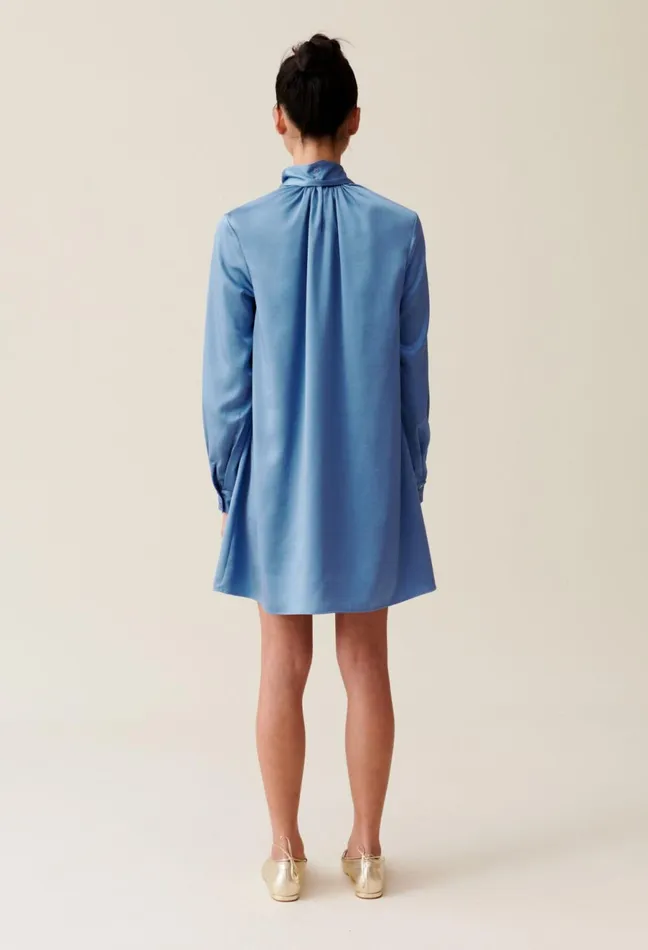 Claudie Pierlot Flowing Dress With Black Bow Collar Storm Women Dresses Claudie Pierlot Flowing Dress With Black Bow Collar Storm Women Dresses