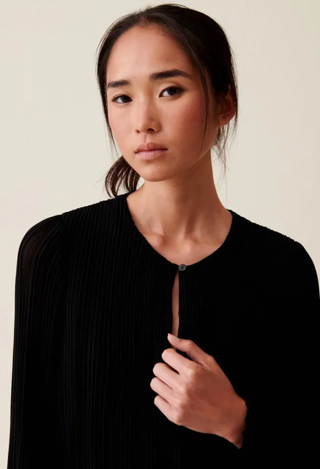 Claudie Pierlot Pleated Short Dress Long Sleeves Black Women Dresses Claudie Pierlot Pleated Short Dress Long Sleeves Black Women Dresses