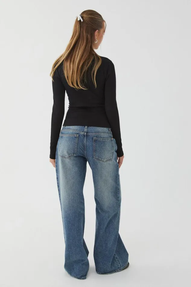 Clothing Supr Long Sleeve Tops Aspen Long Sleeve Rib Top Black