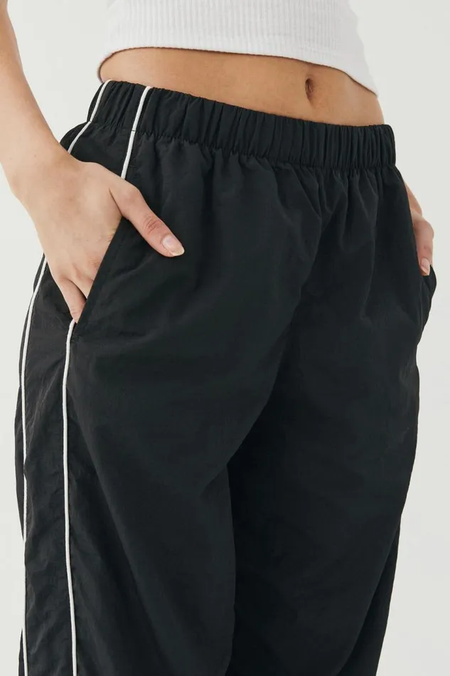 Clothing Supr Pants Julia Sporty Pull On Pant Black