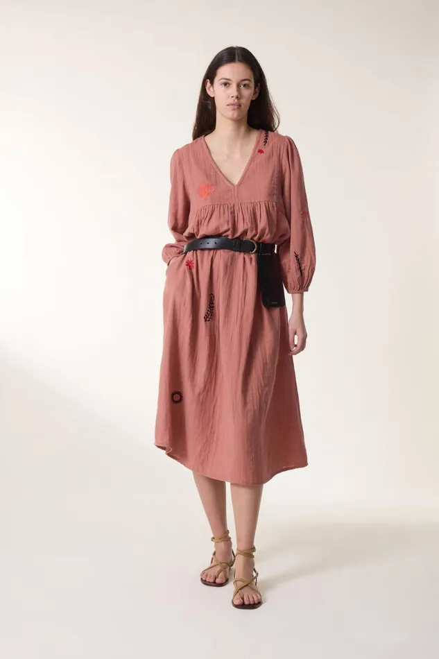 Dresses Women Leon and Harper Robe Romaine Brod Blush