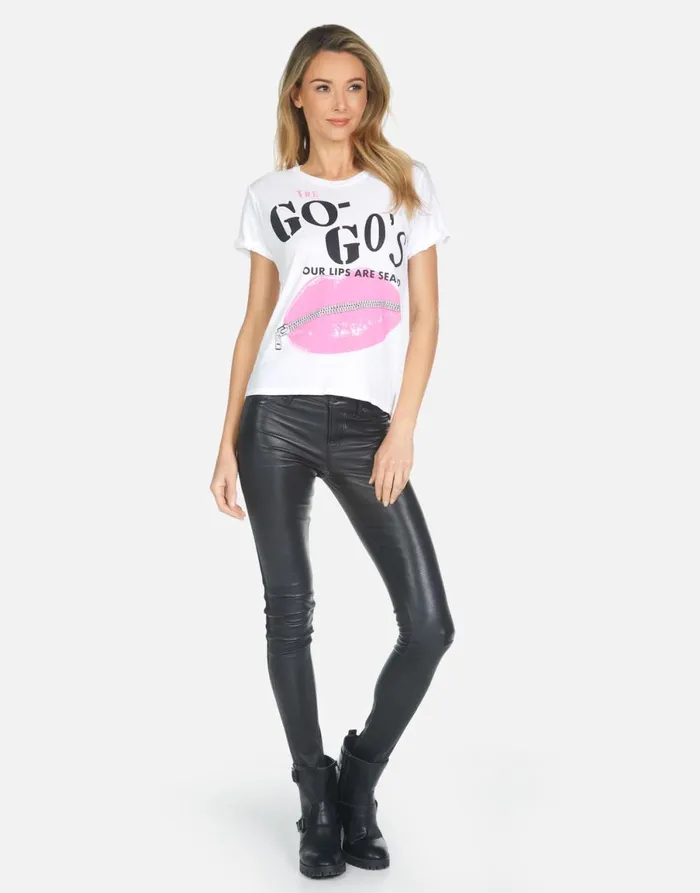 Edda The GoGo039s White Women039s Lauren Moshi Short Sleeve