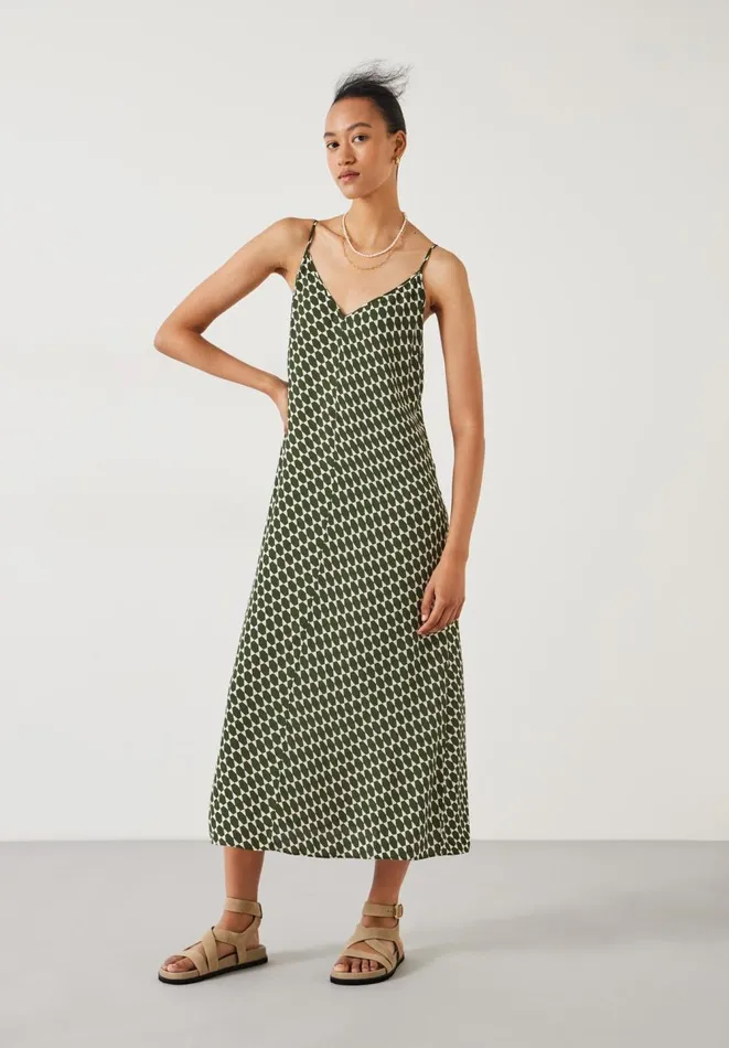 Hush Dresses Women Eloise Printed Maxi Slip Dress Geo Star Khaki