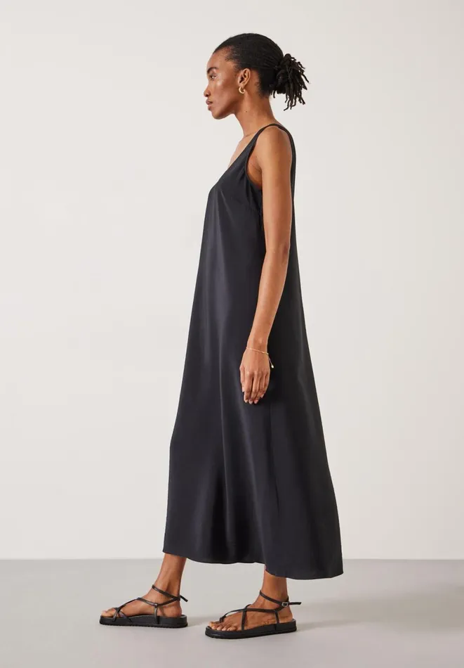 Hush Dresses Women Sophie Scoop Neck Maxi Dress Black Hush Dresses Women Sophie Scoop Neck Maxi Dress Black