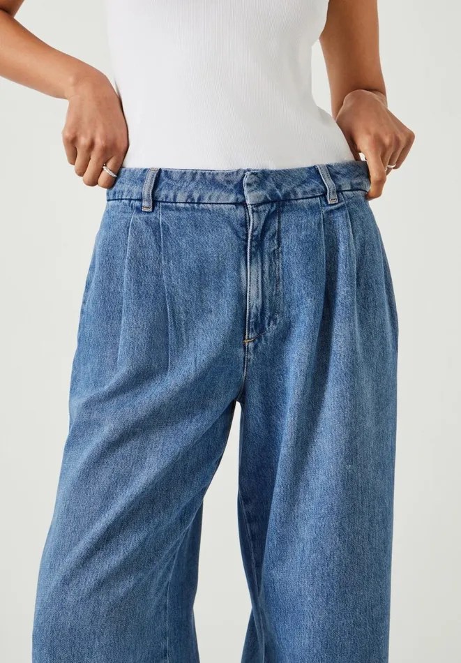 Hush Jeans Women Lya Pleated Wide Leg Jeans Mid Authentic Blue