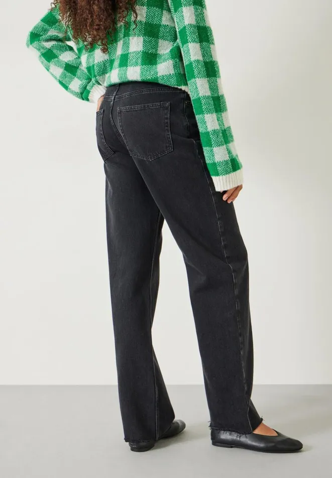 Hush Jeans Women Remy Straight Raw Hem Jeans Washed Black