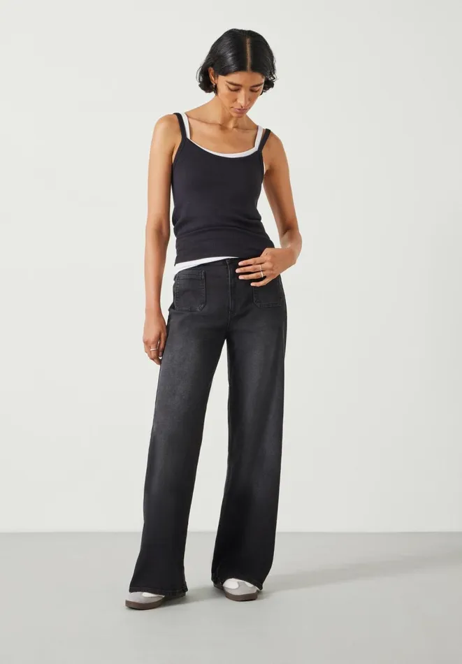 Hush Jeans Women Rowan Flared Jeans Washed Black