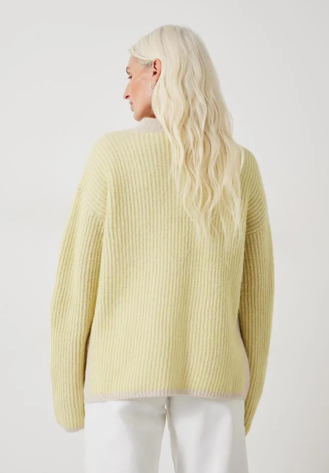 Hush Jumpers and Cardigans Women Arlowe Oversized Wool Blend V Neck Jumper Pale Yellow Hush Jumpers and Cardigans Women Arlowe Oversized Wool Blend V Neck Jumper Pale Yellow