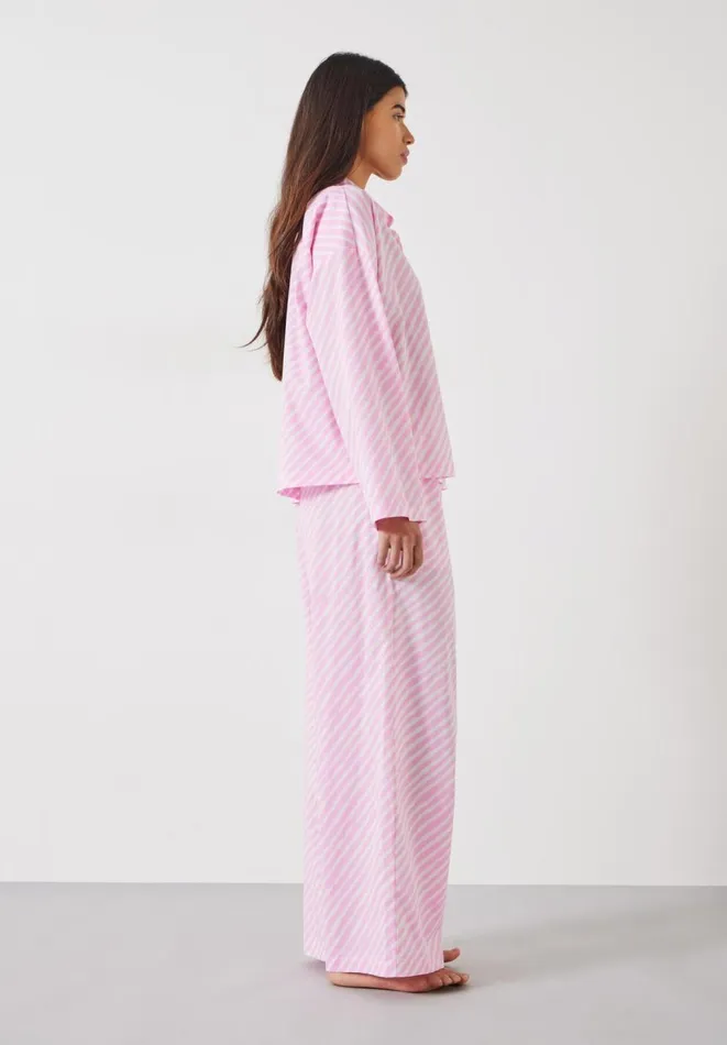 Hush Pyjamas and Nightwear Women Kirby Cotton Wide Leg Pyjamas Set Diagonal Stripe Pink Hush Pyjamas and Nightwear Women Kirby Cotton Wide Leg Pyjamas Set Diagonal Stripe Pink