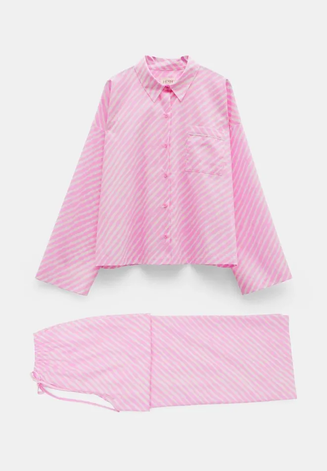 Hush Pyjamas and Nightwear Women Kirby Cotton Wide Leg Pyjamas Set Diagonal Stripe Pink Hush Pyjamas and Nightwear Women Kirby Cotton Wide Leg Pyjamas Set Diagonal Stripe Pink