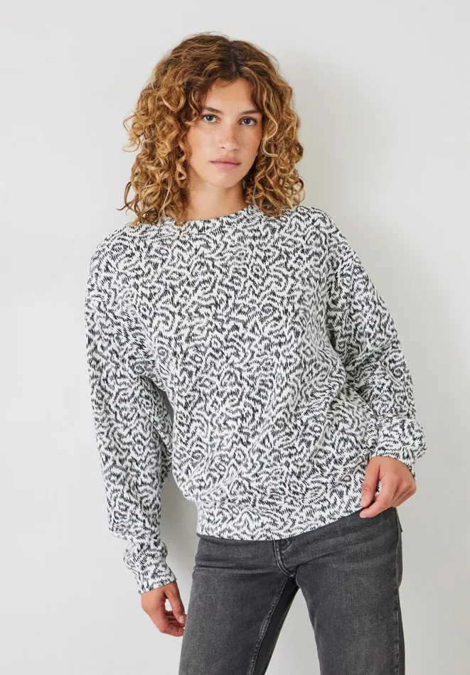 Hush Sweatshirts and Hoodies Women Estelle Cotton Printed Sweatshirt Abstract Ikat Blackwhite