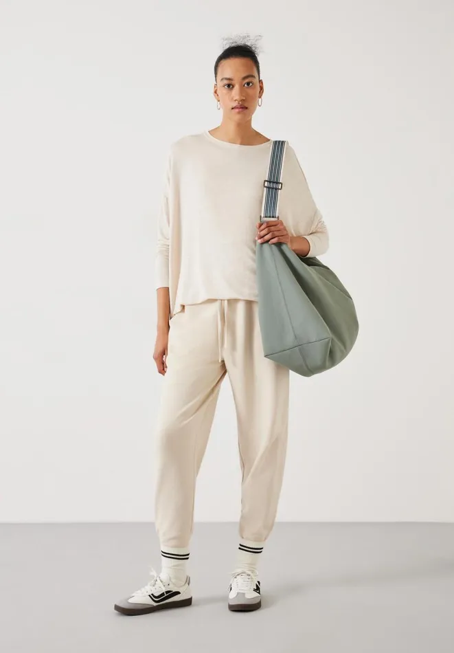 Hush Tops and Tshirts Women Gillian Wide Jersey Top Oatmeal Marl Hush Tops and Tshirts Women Gillian Wide Jersey Top Oatmeal Marl