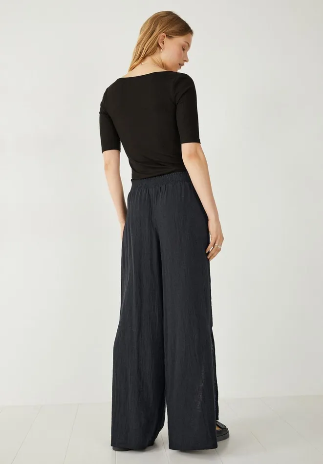 Hush Tops and Tshirts Women Sarah Knot Front Top Black
