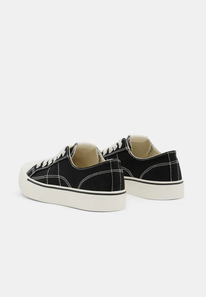 Hush Trainers Women Finley Canvas Trainers Washed Black