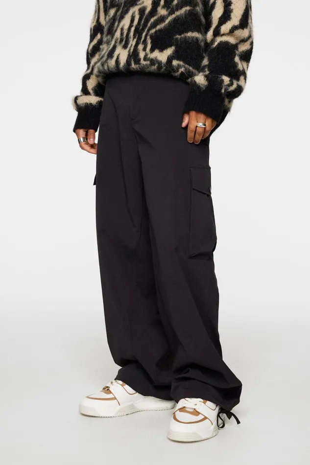 JLindeberg Trousers Men Cosmo Tech Cargo Pants