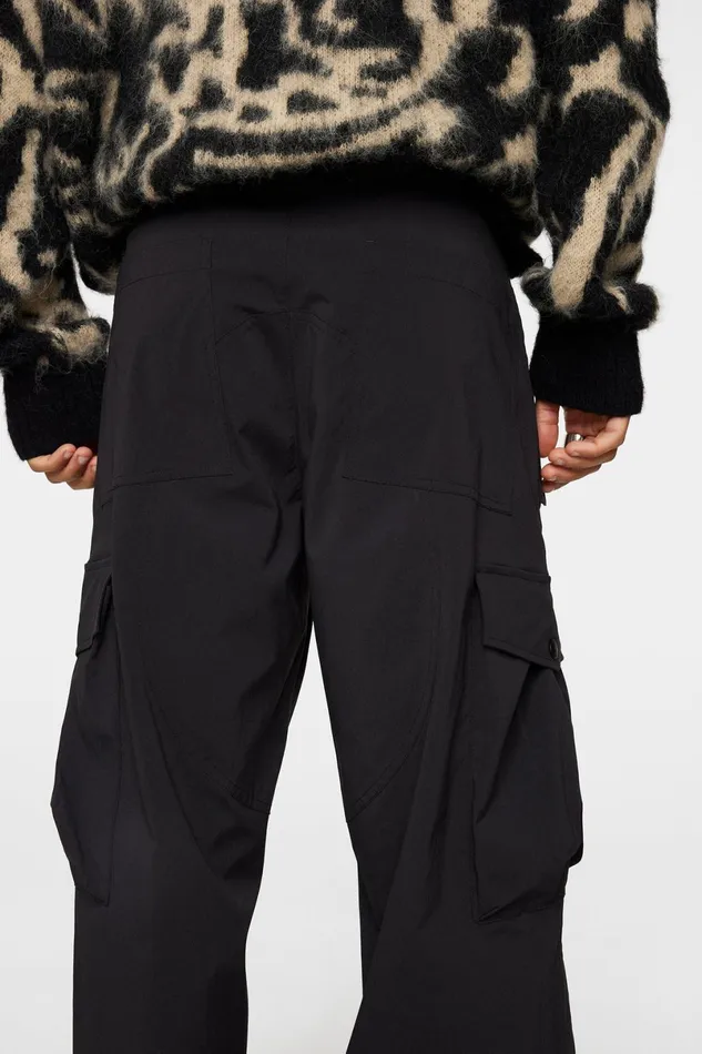 JLindeberg Trousers Men Cosmo Tech Cargo Pants