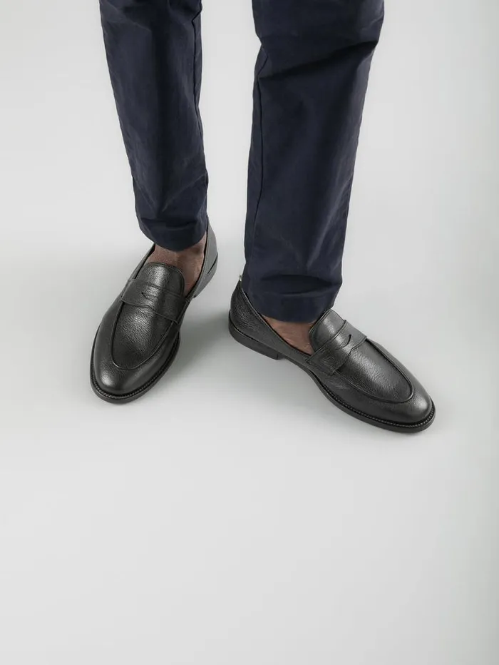 Men Officine Creative Footwear OPERA 001 Black Leather Penny Loafers Men Officine Creative Footwear OPERA 001 Black Leather Penny Loafers