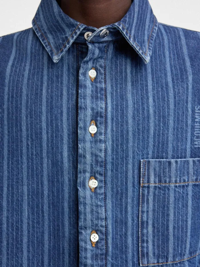 Men Shirts JACQUEMUS The Boulanger Shirt Print Blue Stripes Men Shirts JACQUEMUS The Boulanger Shirt Print Blue Stripes