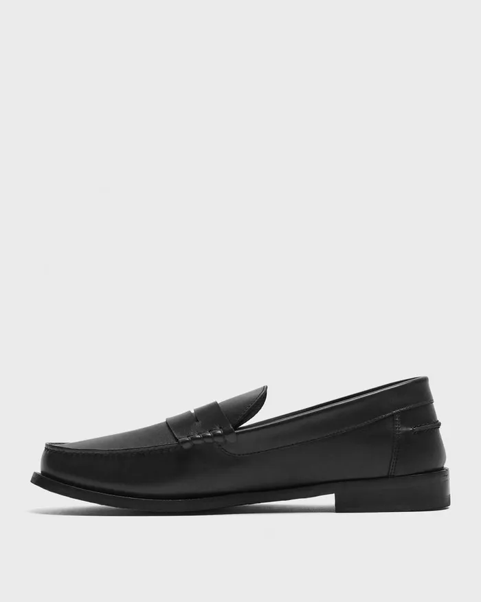 Men Theory Shoes City Loafer In Leather Black