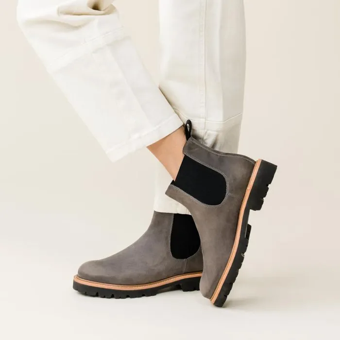 Nisolo Boots Women GoTo Lug Chelsea Boot 20 Grey Nisolo Boots Women GoTo Lug Chelsea Boot 20 Grey