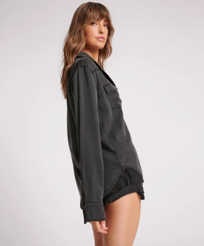 One Teaspoon Shirts SOFT BLACK TENCEL WESTERN SHIRT 8211 Women One Teaspoon Shirts SOFT BLACK TENCEL WESTERN SHIRT 8211 Women