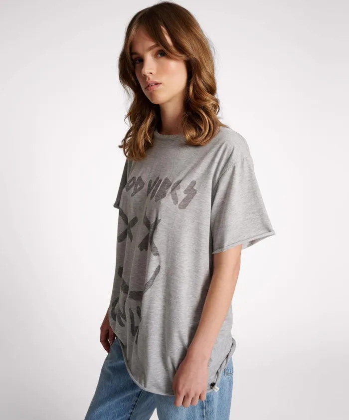 One Teaspoon Tees and Tanks GOOD VIBES ONLY OVERSIZED TEE 8211 Women One Teaspoon Tees and Tanks GOOD VIBES ONLY OVERSIZED TEE 8211 Women