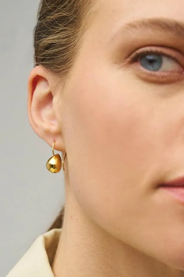 Oroton Earrings Jewellery Bonnie Tear Drop Bead Earrings Gold