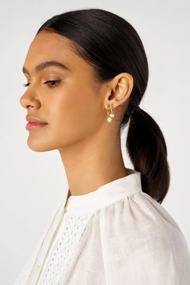 Oroton Earrings Jewellery Melody Multi Pearl Huggies 18k Gold