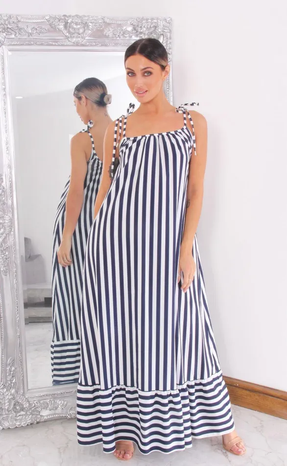Phoenix Linear Stripe Strappy Maxi Dress Women Missfiga Maxi Dresses