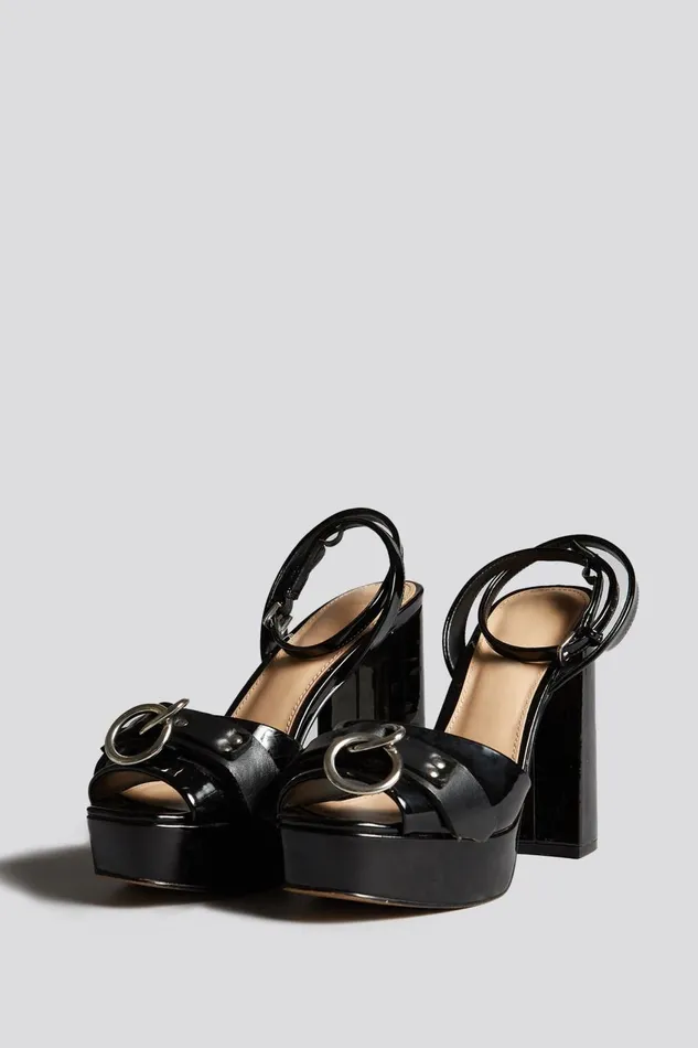 R13 Harness Women CHUNKY HEELS WITH RING 8211 BLACK