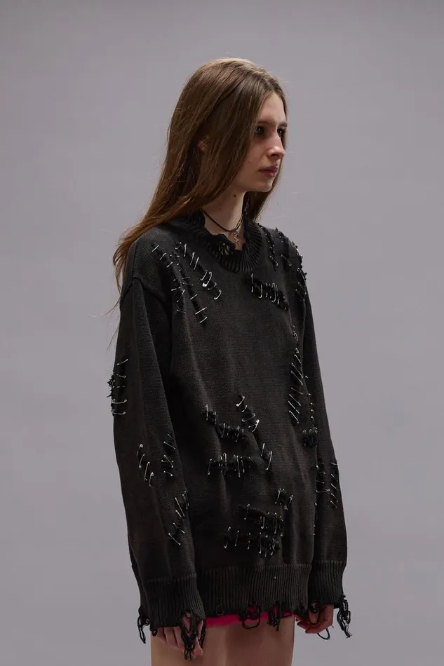 R13 Sweaters Women SLASHED BOYFRIEND SWEATER 8211 BLACK WITH PINS