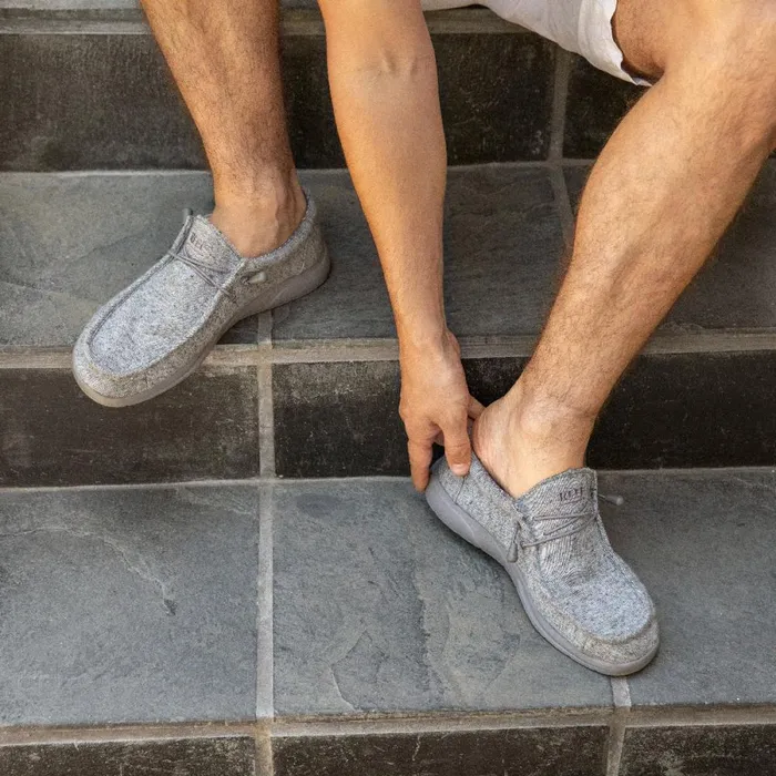 Reef Shoes Men Cushion Coast Light Grey Reef Shoes Men Cushion Coast Light Grey