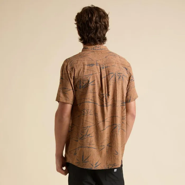 Reef TShirts and Shirts Men Stanley Short Sleeve Woven Shirt Cathay Spice