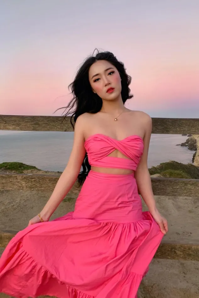 Runaway The Label Crops Shop Ayla Top 8211 Pink Runaway The Label Crops Shop Ayla Top 8211 Pink
