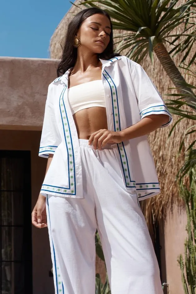Runaway The Label Shirts and Blouses Shop KIARA TOP 8211 GREEN STAR