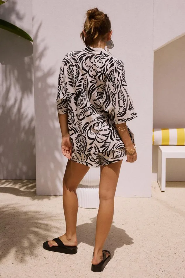 Runaway The Label Shorts Shop VENUS SHORT 8211 SANTINO BLACK