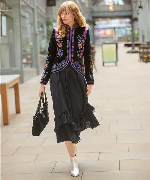 Show Stopper Embroidered Boutique Jacket Black Apparel Blazers Joebrowns Show Stopper Embroidered Boutique Jacket Black Apparel Blazers Joebrowns