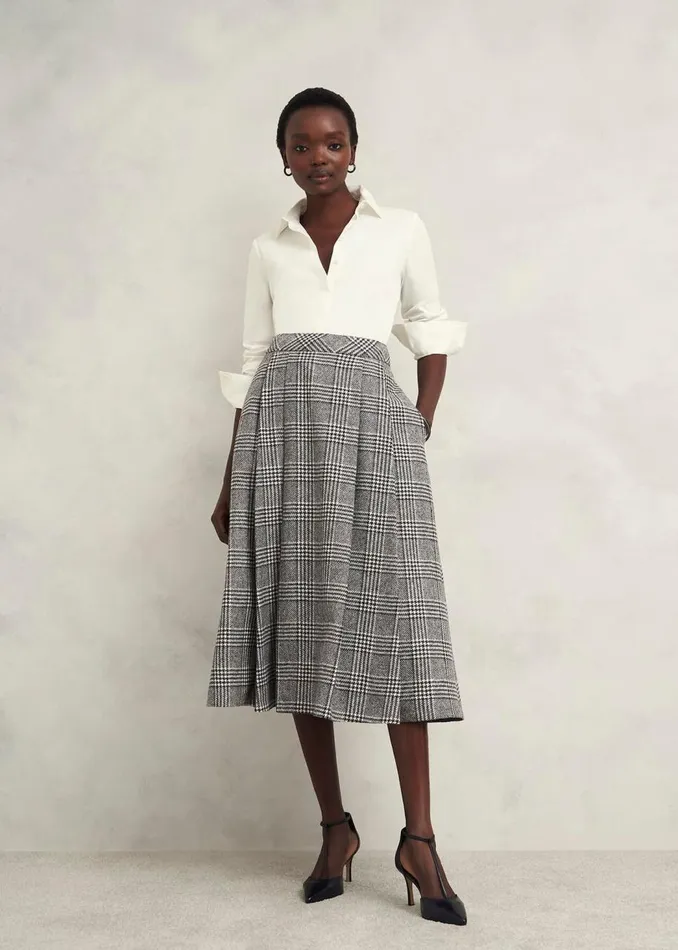 Skirts Women HOBBS Brea Wool Full Skirt Black White