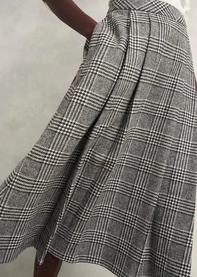 Skirts Women HOBBS Brea Wool Full Skirt Black White