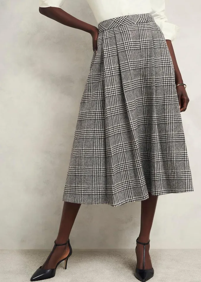Skirts Women HOBBS Brea Wool Full Skirt Black White