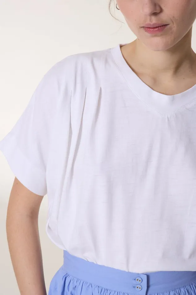 TShirts and Tops Women Leon and Harper Timao1 Plain Tshirt White