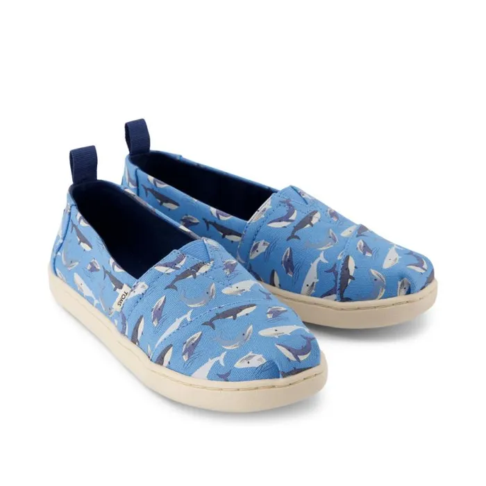 Toms TOMS Classics Alpargata Kids Shoe Blue Glow In The Dark Whales 8211 KidsWomen Toms TOMS Classics Alpargata Kids Shoe Blue Glow In The Dark Whales 8211 KidsWomen