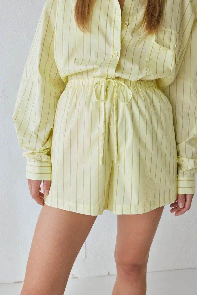 VRG GRL Annika Shorts Citrus Women Shorts