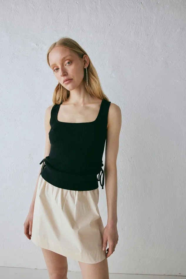VRG GRL Elka Mini Skirt Cream Women Skirts